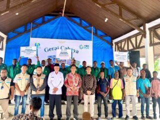 YBM PLN Genjot UMKM Lokal Berskala Produk Unggulan, Salurkan Bantuan Sosial