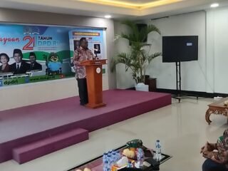 21 Tahun DPD RI, Gubernur Elisa Kambu Ajak Senator PBD Bergandengan Tangan Dukung Perjuangan Daerah