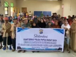 Wujudkan Natal Aman dan Damai, Polda PBD Serap Aspirasi Warga Kampung Walal Kabupaten Sorong
