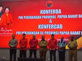Komarudin Watubun Sentil Kader PDIP, Tegaskan Tidak Ada Kubu di Partai