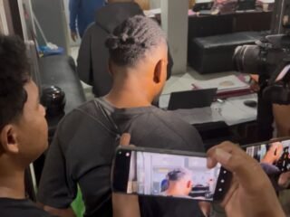 Pelaku Penikaman Fita dan Tommy Berhasil Ditangkap, Polisi Amankan Pisau hingga Tembak Kaki Pelaku