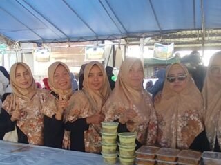 Semarak 1 Muharram 1448 H, MT Darul Ulum Unamin Turut Meriahkan Bazar Amal Umat